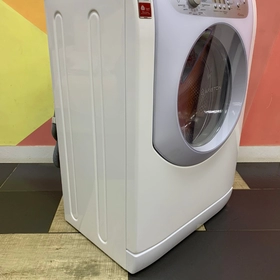 Стиральная машина Hotpoint-Ariston Aqualtis Slim AQSF 105